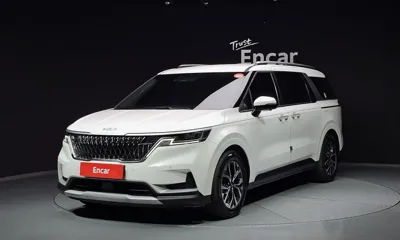 Kia Canival · 2022 год