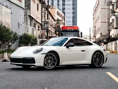 Porsche 911 · 2023 год