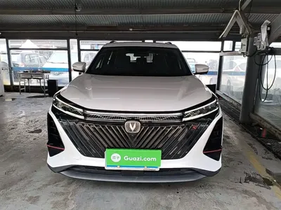 Changan 长安CS75PLUS 2023, 32400 км, за 72300 CNY