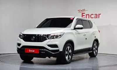 KG_Mobility_Ssangyong Rexton · 2018 год