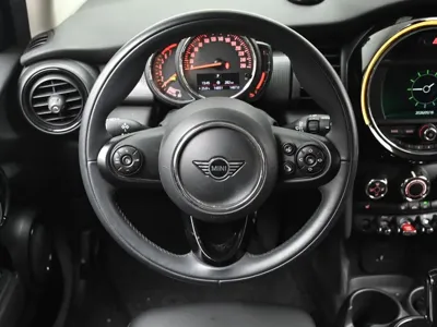 MINI Cooper 2021, 14850 км, за 18000000 KRW - фото 16