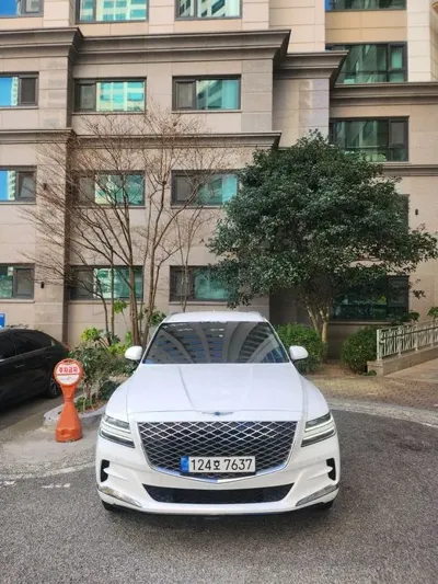 Genesis GV80 · 2022 год