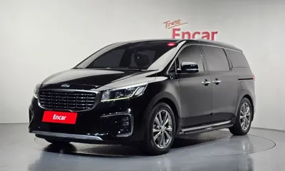Kia Canival · 2020 год