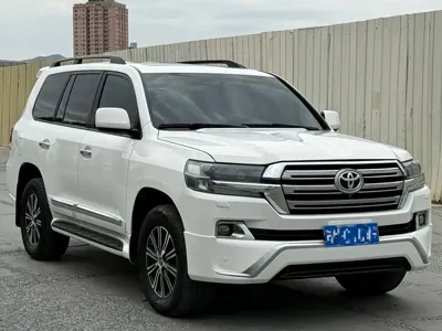 Toyota Land Cruiser 2009, 280000 км, за 210000 CNY