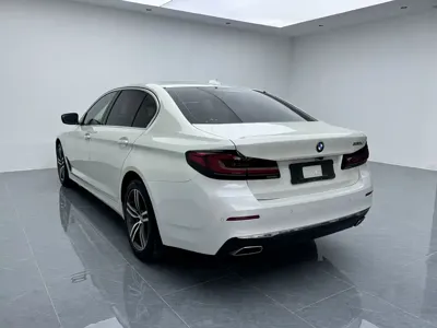 BMW 5 Series 2021, 77000 км, за 179800 CNY - фото 8