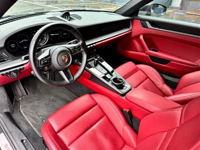 Porsche 911 2023, 20000 км, за 1088000 CNY - фото 9