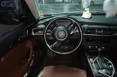 Audi A6L 2017, 111900 км, за 98291.84 CNY - фото 3