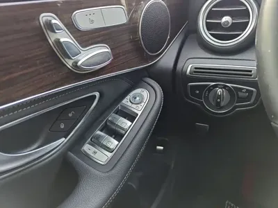 Mercedes-Benz GLC 2018, 130000 км, за 103800 CNY - фото 17