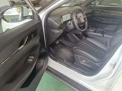示界 示界06 2025, 12500 км, за 81000 CNY - фото 16