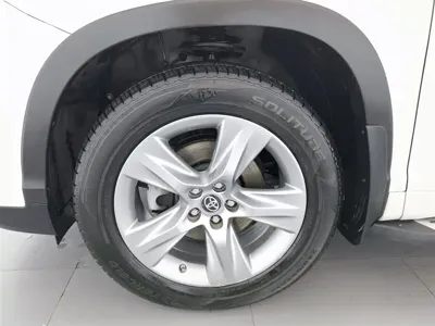 Toyota Highlander 2019, 88699 км, за 111800 CNY - фото 17