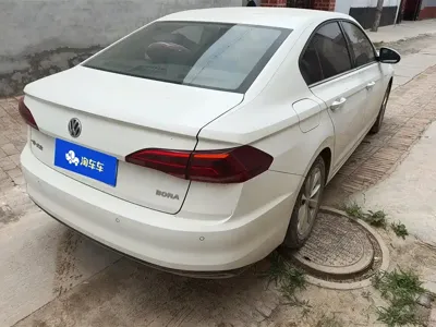 Volkswagen Bora 2020, 17800 км, за 48000 CNY