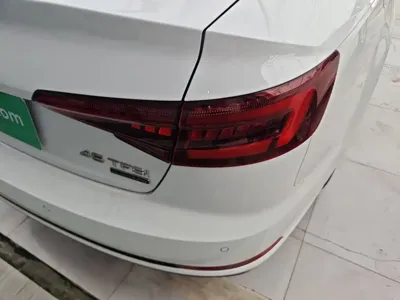 Audi A4L 2018, 135400 км, за 74300 CNY - фото 8