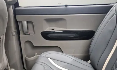 Kia Canival 2016, 293342 км, за 99990000 KRW - фото 25