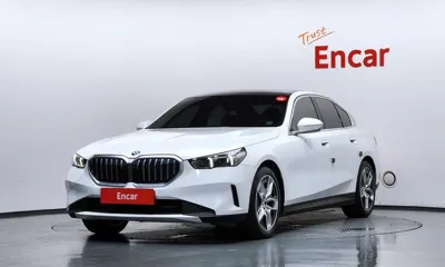 BMW 5-Series · 2024 год