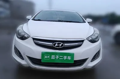 Hyundai Elantra (5th Generation 2015, 108600 км, за 28306.74 CNY