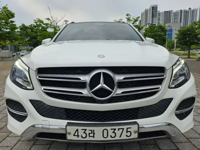 Mercedes-Benz GLE-Class · 2016 год