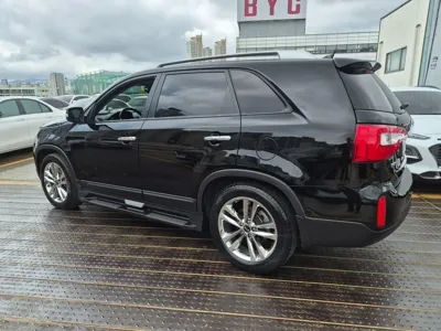 Kia Sorento 2014, 179924 км, за 7500000 KRW