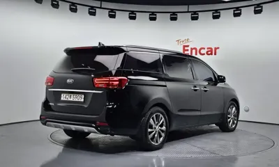 Kia Canival 2019, 211783 км, за 7900000 KRW - фото 2