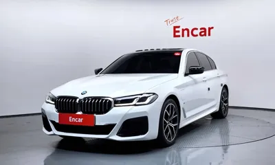 BMW 5-Series · 2021 год