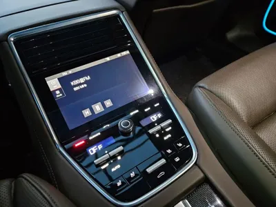 Porsche Panamera 2018, 68500 км, за 68000000 KRW - фото 11
