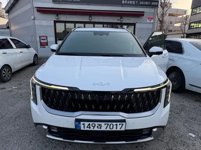 Kia Canival · 2025 год