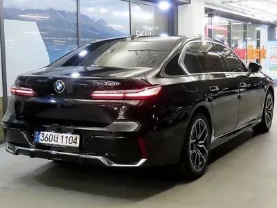 BMW 7-Series 2024, 47489 км, за 99900000 KRW