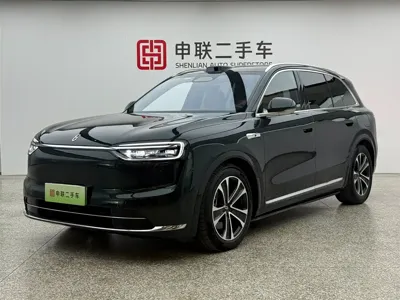 AITO 问界 AITO M7 · 2025 год