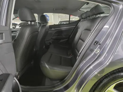 Hyundai Avante 2018, 85694 км, за 10900000 KRW - фото 10