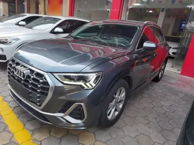 Audi Q3 · 2020 год