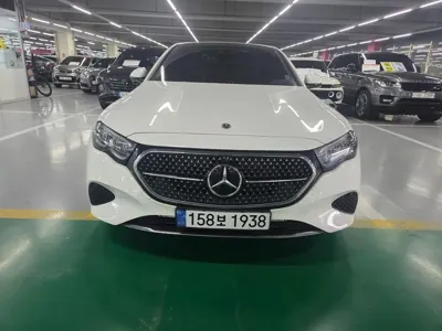 Mercedes-Benz E-Class · 2026 год