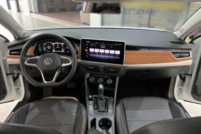 Volkswagen Bora 2023, 37400 км, за 92518.62 CNY - фото 9
