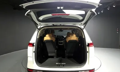 Kia Canival 2022, 60106 км, за 25500000 KRW - фото 20