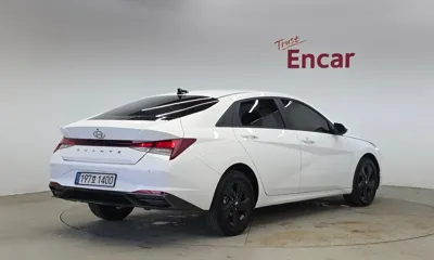 Hyundai Avante 2023, 66929 км, за 15600000 KRW