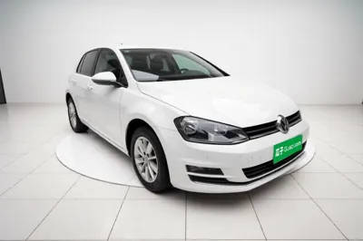 Volkswagen Golf 2016, 81700 км, за 57653.58 CNY