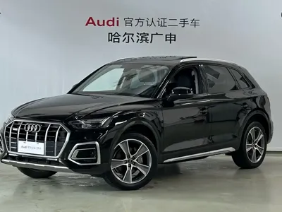 Audi Q5L · 2021 год