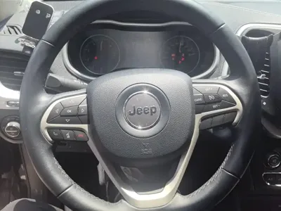 Jeep Cherokee 2021, 30099 км, за 56000 CNY - фото 15
