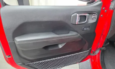 Jeep Wrangler 2021, 86337 км, за 35200000 KRW - фото 29