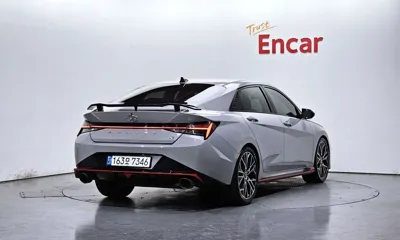 Hyundai Avante 2022, 95758 км, за 99990000 KRW
