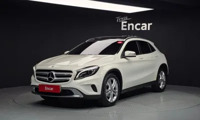 Mercedes-Benz GLA-Class · 2015 год