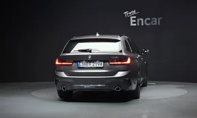BMW 3-Series 2022, 65020 км, за 28300000 KRW