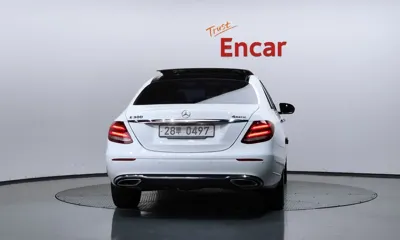 Mercedes-Benz E-Class 2017, 47355 км, за 26000000 KRW