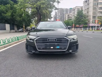 Audi A6L 2021, 160000 км, за 162800 CNY