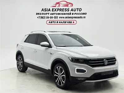 Volkswagen T-Roc 2023, 35900 км, за 113000 CNY
