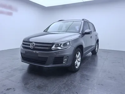 Volkswagen Tiguan L · 2015 год