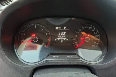 Volkswagen Polo 2018, 109000 км, за 37593.53 CNY - фото 13