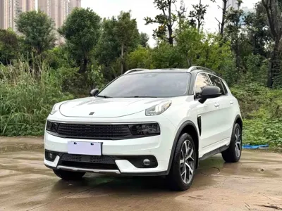 Lynk & Co 01 · 2018 год