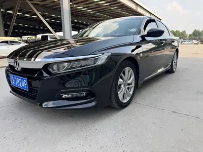 Honda Accord · 2018 год