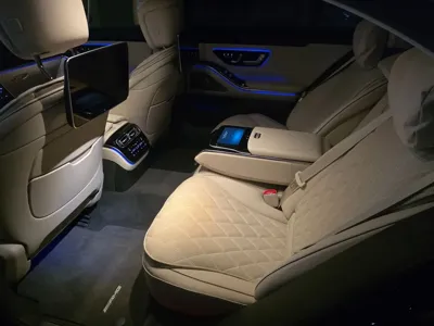 Mercedes-Benz S-Class 2025, 10500 км, за 171380000 KRW - фото 7