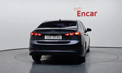 Hyundai Avante 2017, 122292 км, за 7400000 KRW