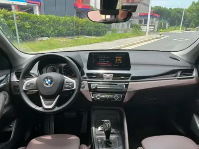 BMW X1 2021, 90000 км, за 83000 CNY
